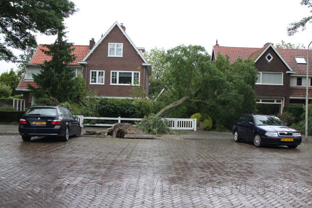 Burg. van Lennepweg